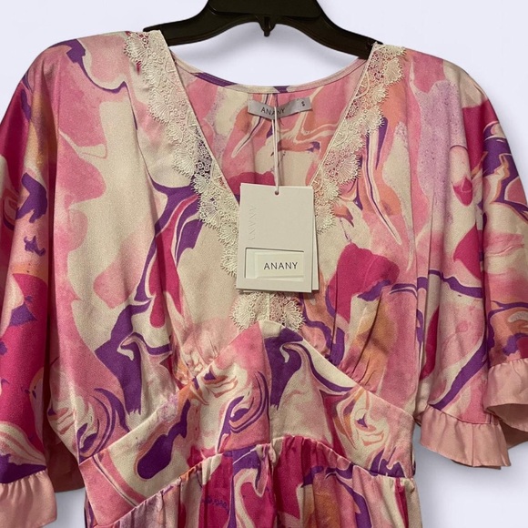 Chic Satinlike Pink and White Women's Babydoll Ruffled Dress - Picture 5 of 5